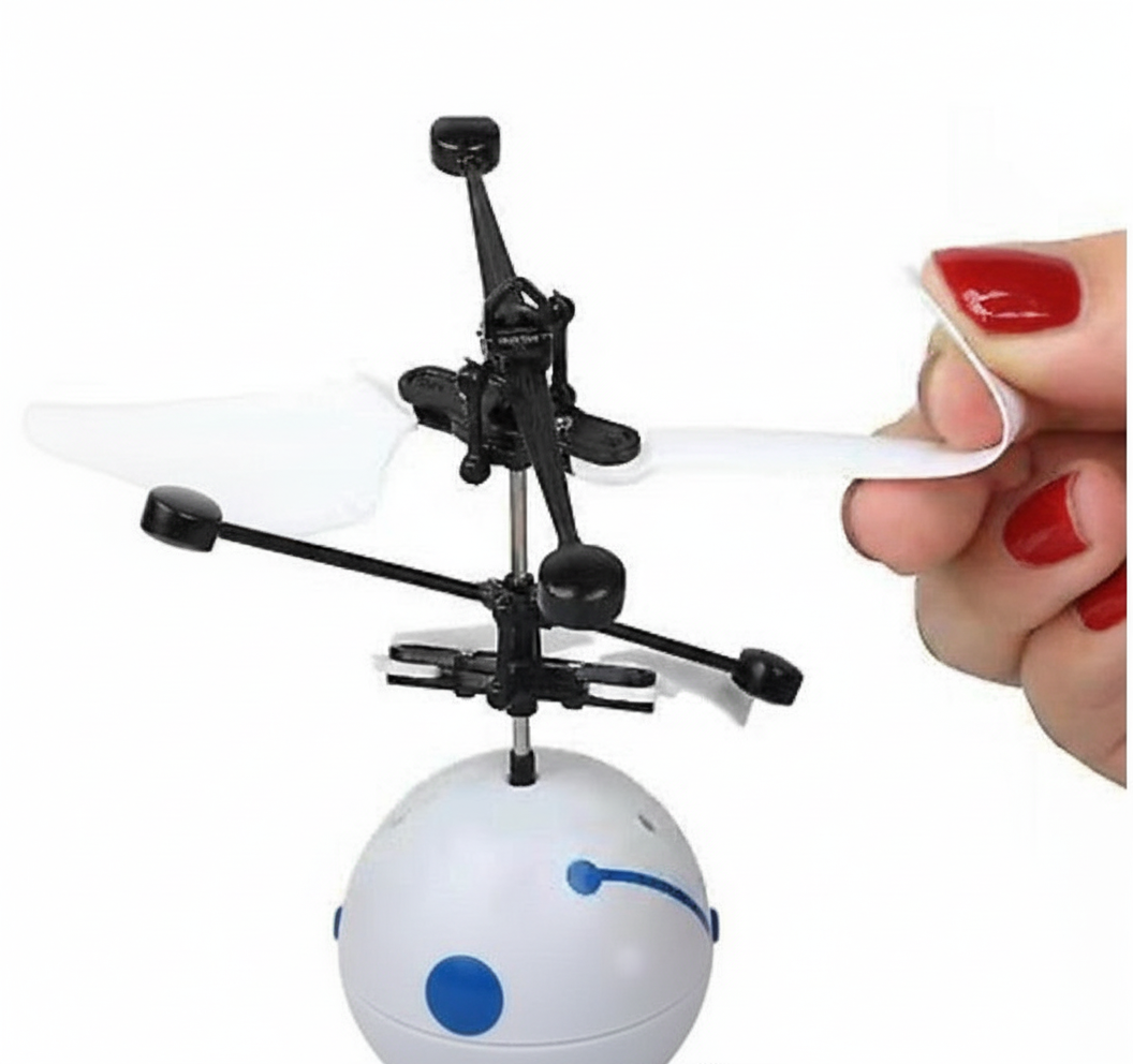 Imagen mejorada del robot con esmalte rojo